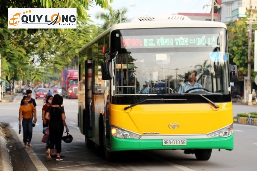 Từ bến xe Vĩnh yên đi nội tỉnh chủ yếu là tuyến xe buýt.