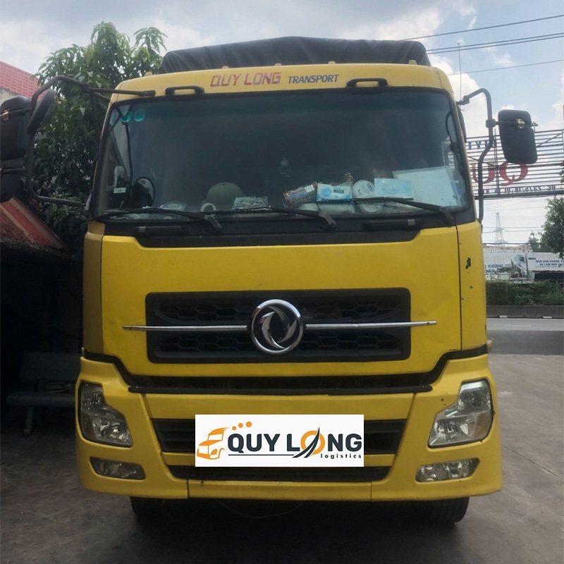 Hệ thống xe vận chuyển hàng hoá của Quý Long