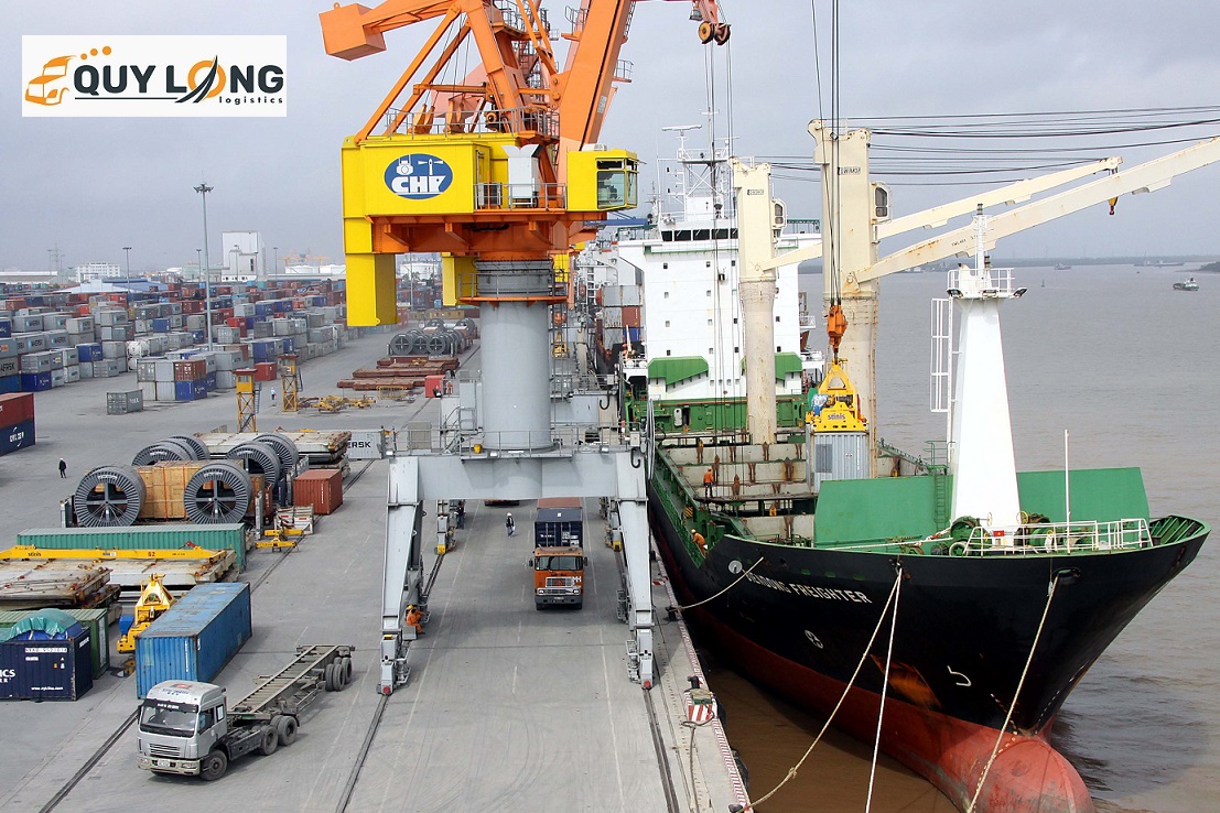 Vận chuyển hàng từ cảng về kho