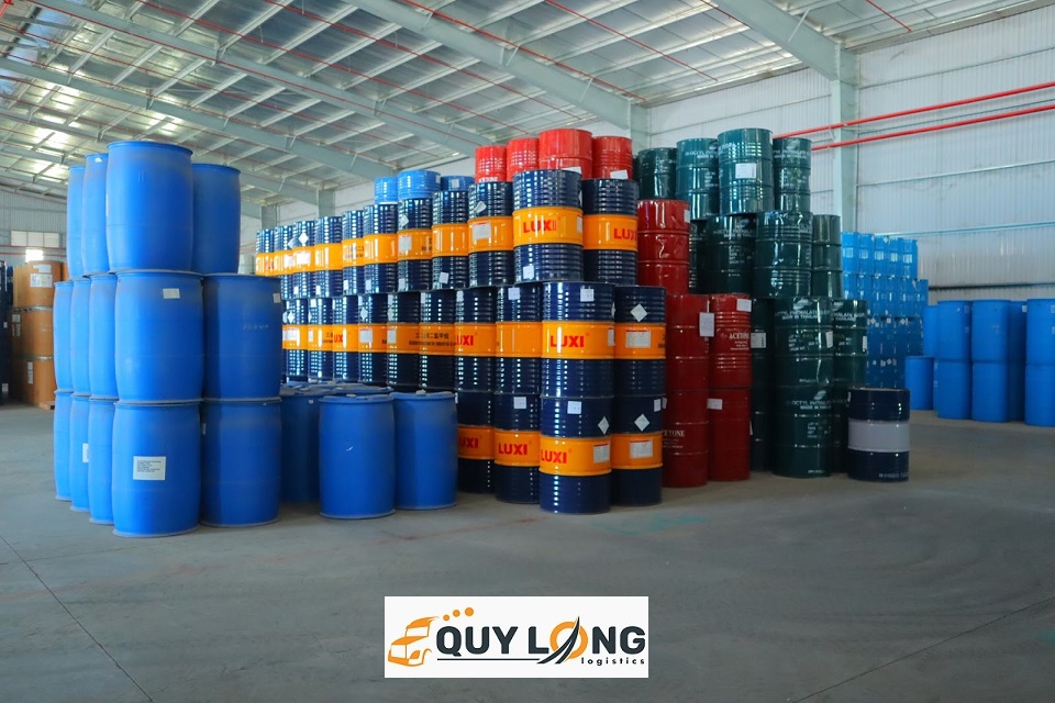 Các loại hóa chất công nghiệp có nhu cầu vận chuyển