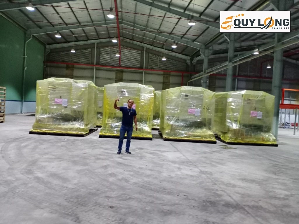 Vận chuyển đồ đạc kho xưởng